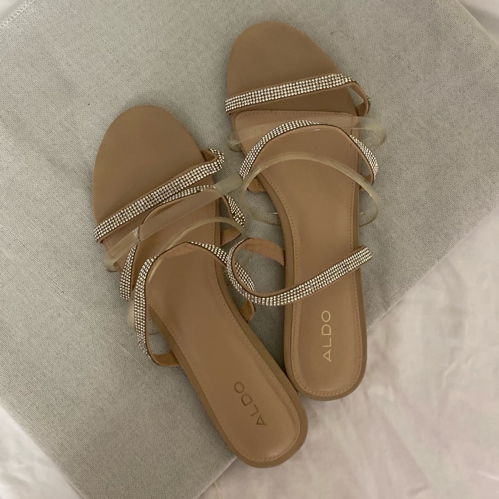 Flat sandals from Aldo. Size US 10.